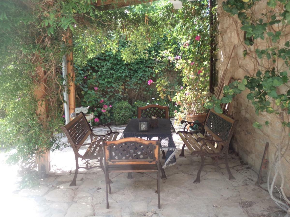 Oleander Stone House Villa Lemona ภายนอก รูปภาพ